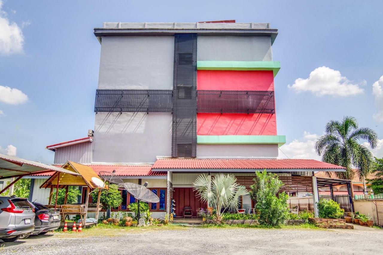 Hotel Pha Mansion à Chachoengsao Extérieur photo