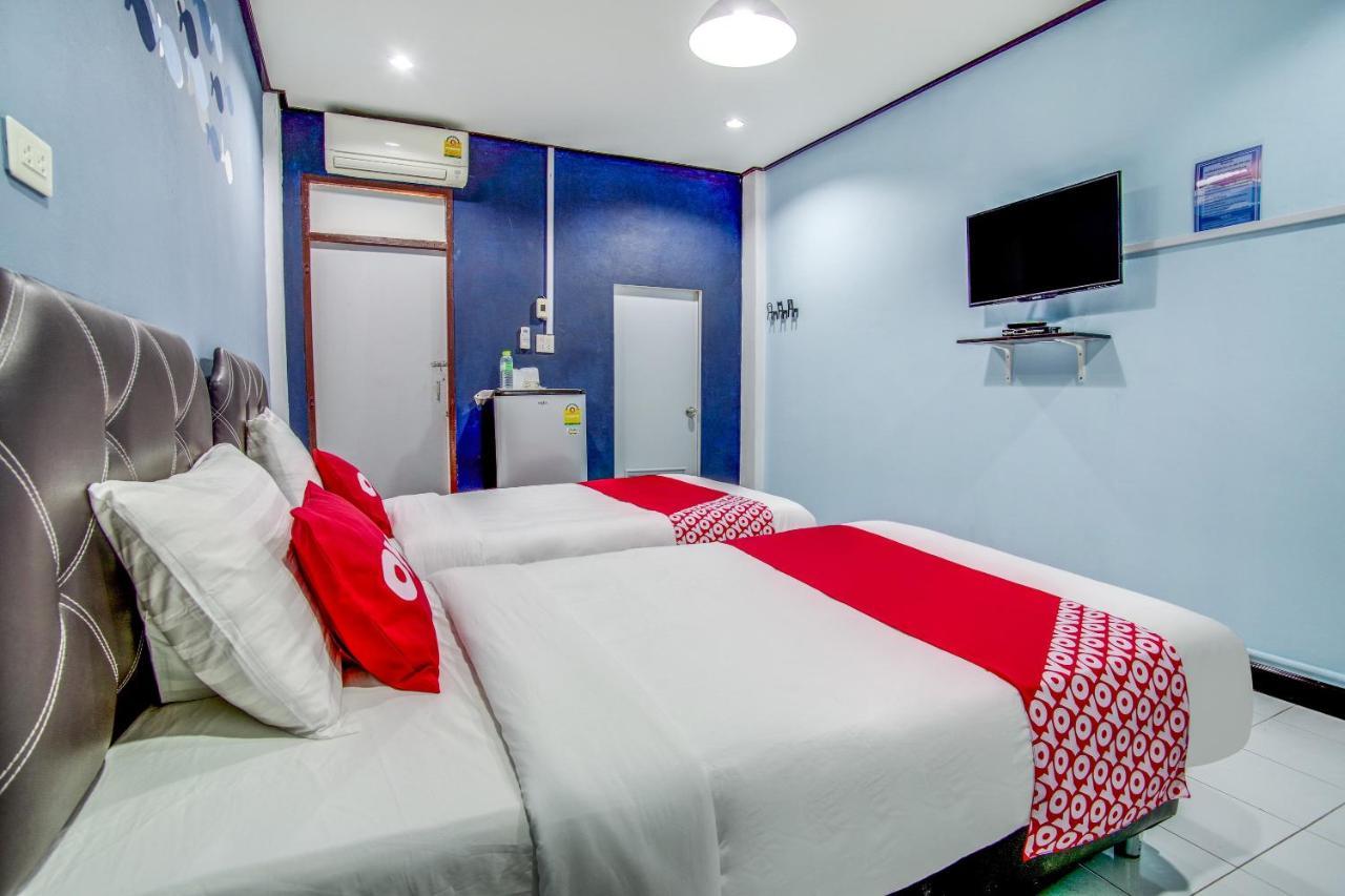 Hotel Pha Mansion à Chachoengsao Extérieur photo