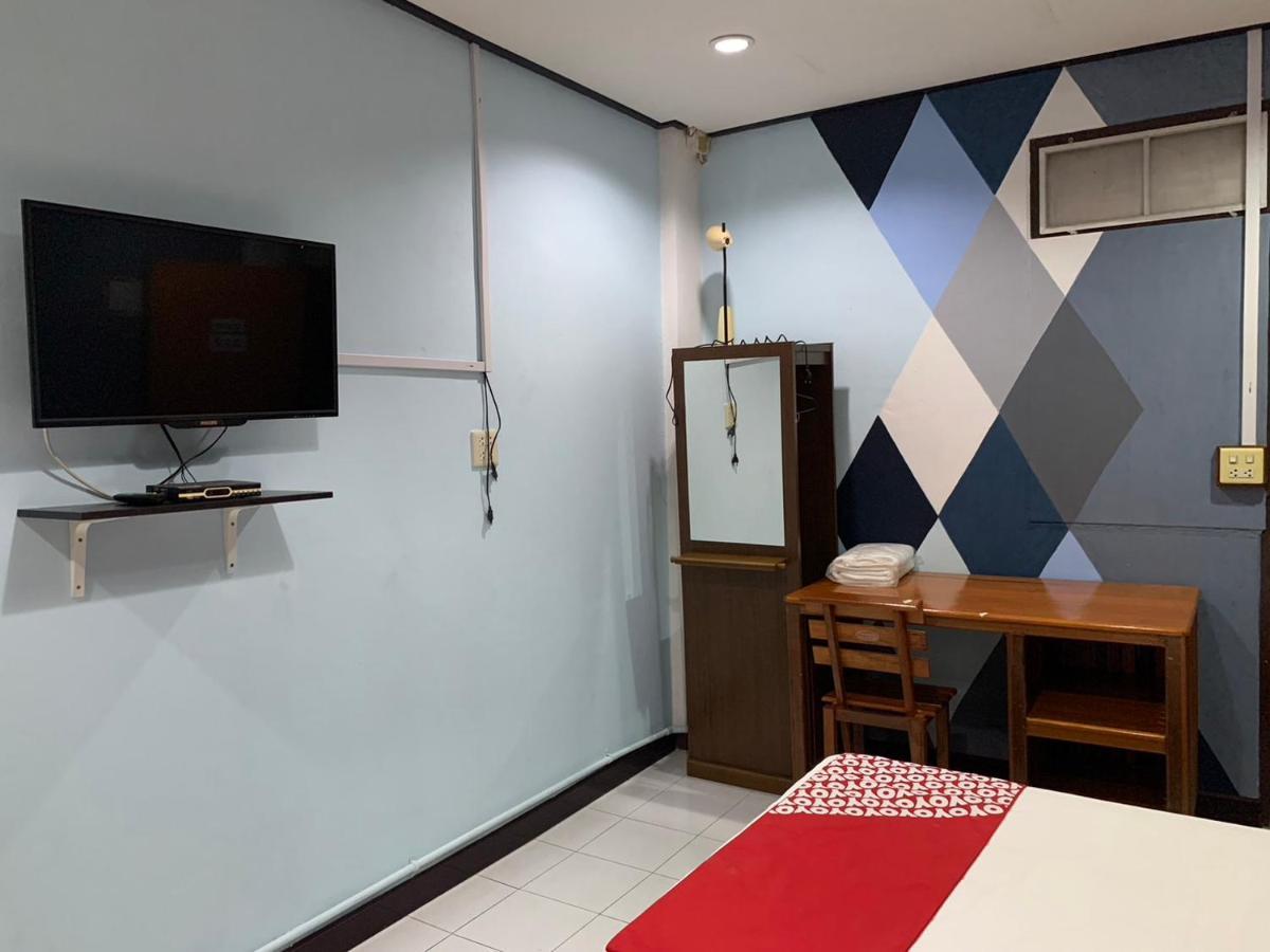 Hotel Pha Mansion à Chachoengsao Extérieur photo